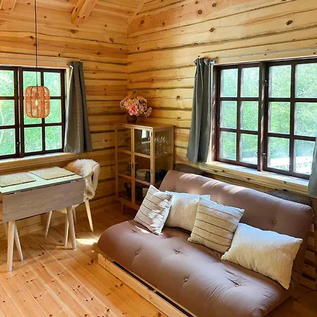 Authentic Log In Forest Near Ejstrupholm 度假居 Ejstrup